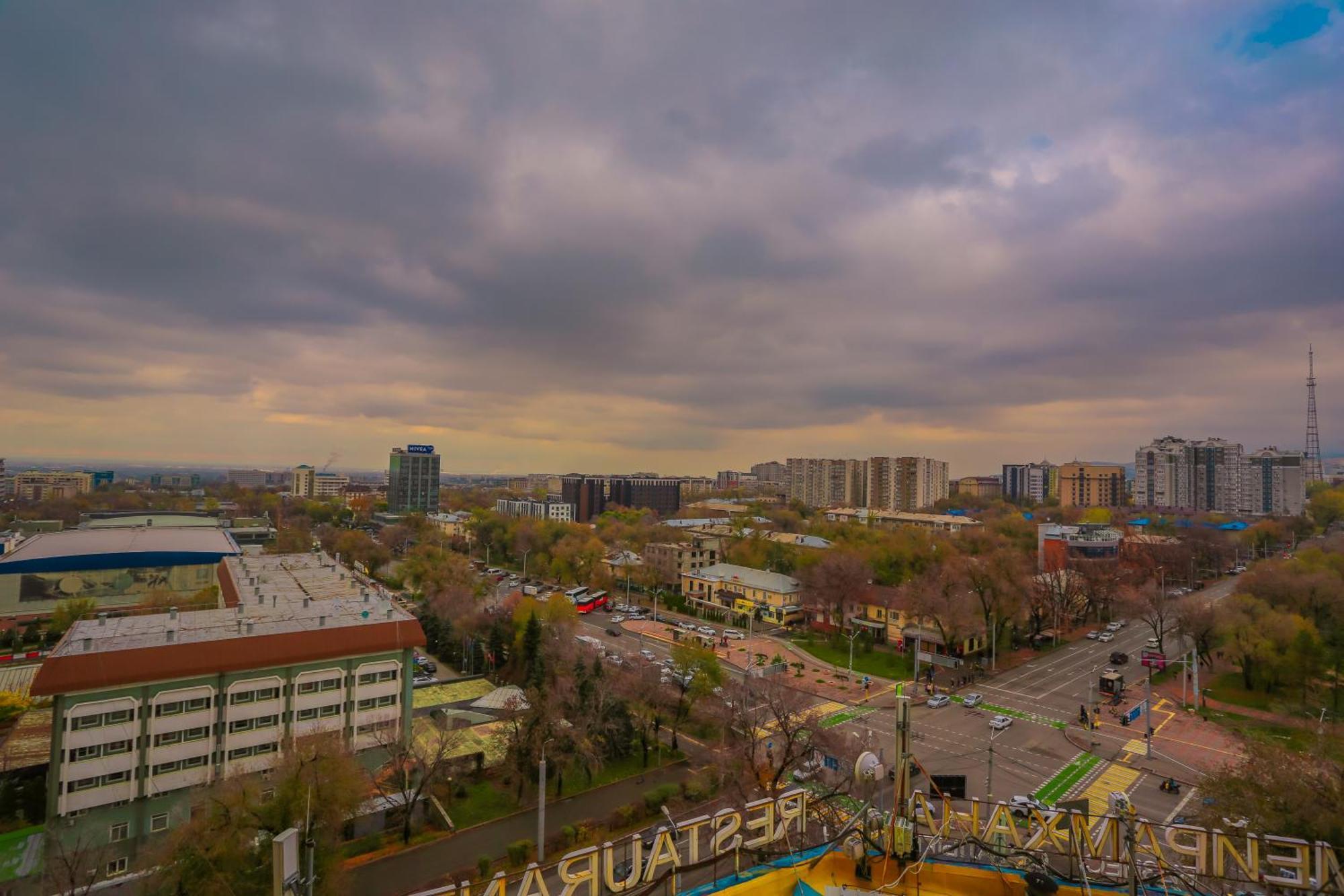 Regardal Hotel Almaty Exterior photo