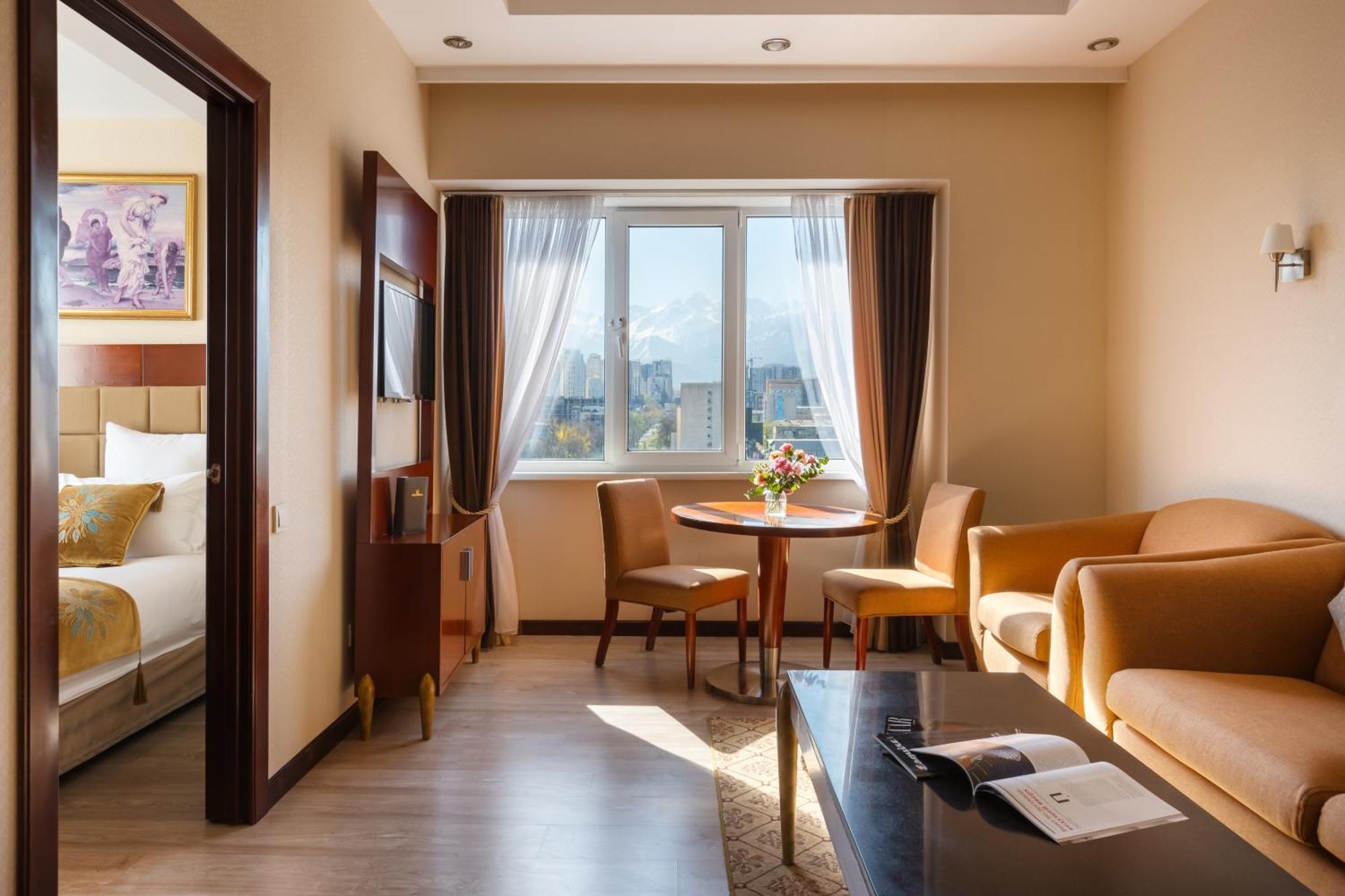 Regardal Hotel Almaty Exterior photo